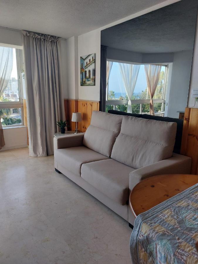 Lovely Apartment In Torremolinos Views Of The Sea, Pool, Terrace, Sofa Bed And Fully Equipped Kitchen מראה חיצוני תמונה